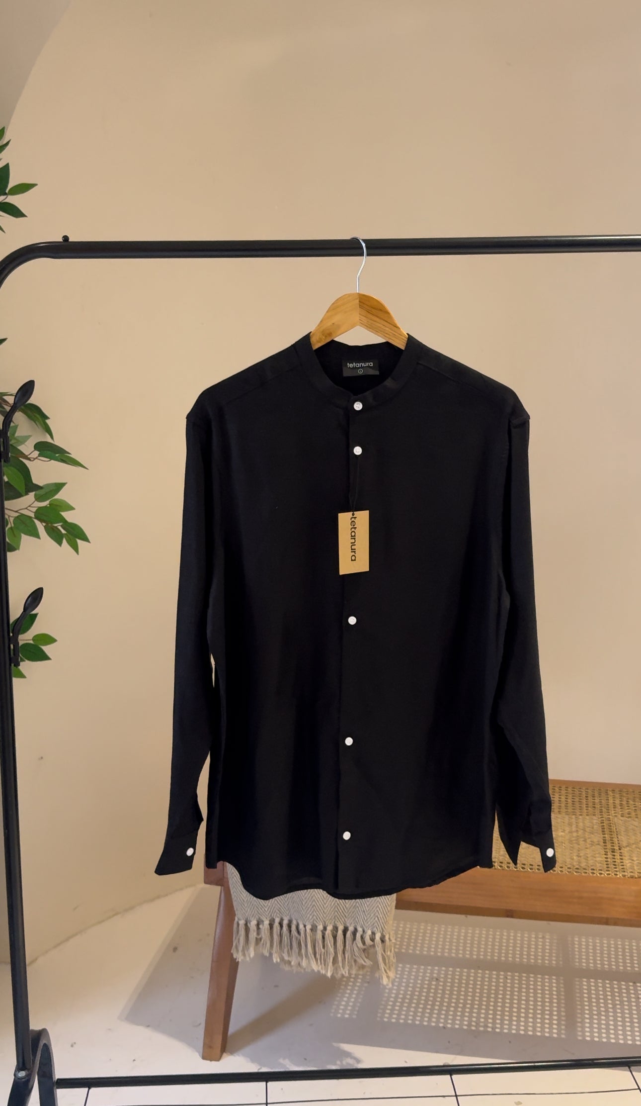 Plain black band collar linen shirt