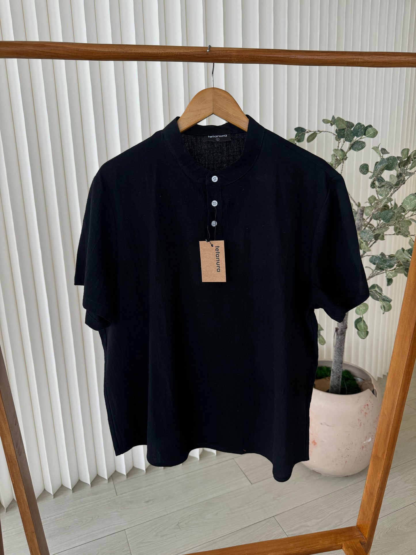 Solid color short shirt (3 COLORS)