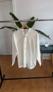 White band collar long sleeve shirt