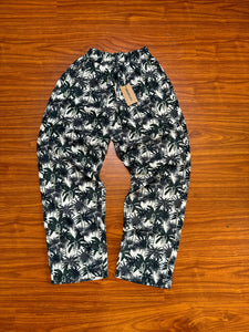 Black white palm pants