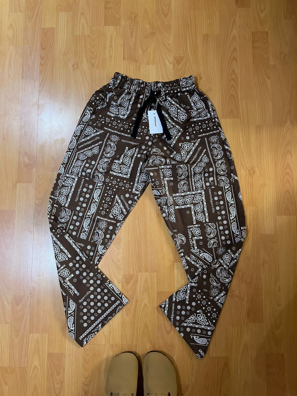 Brown bandana print pant