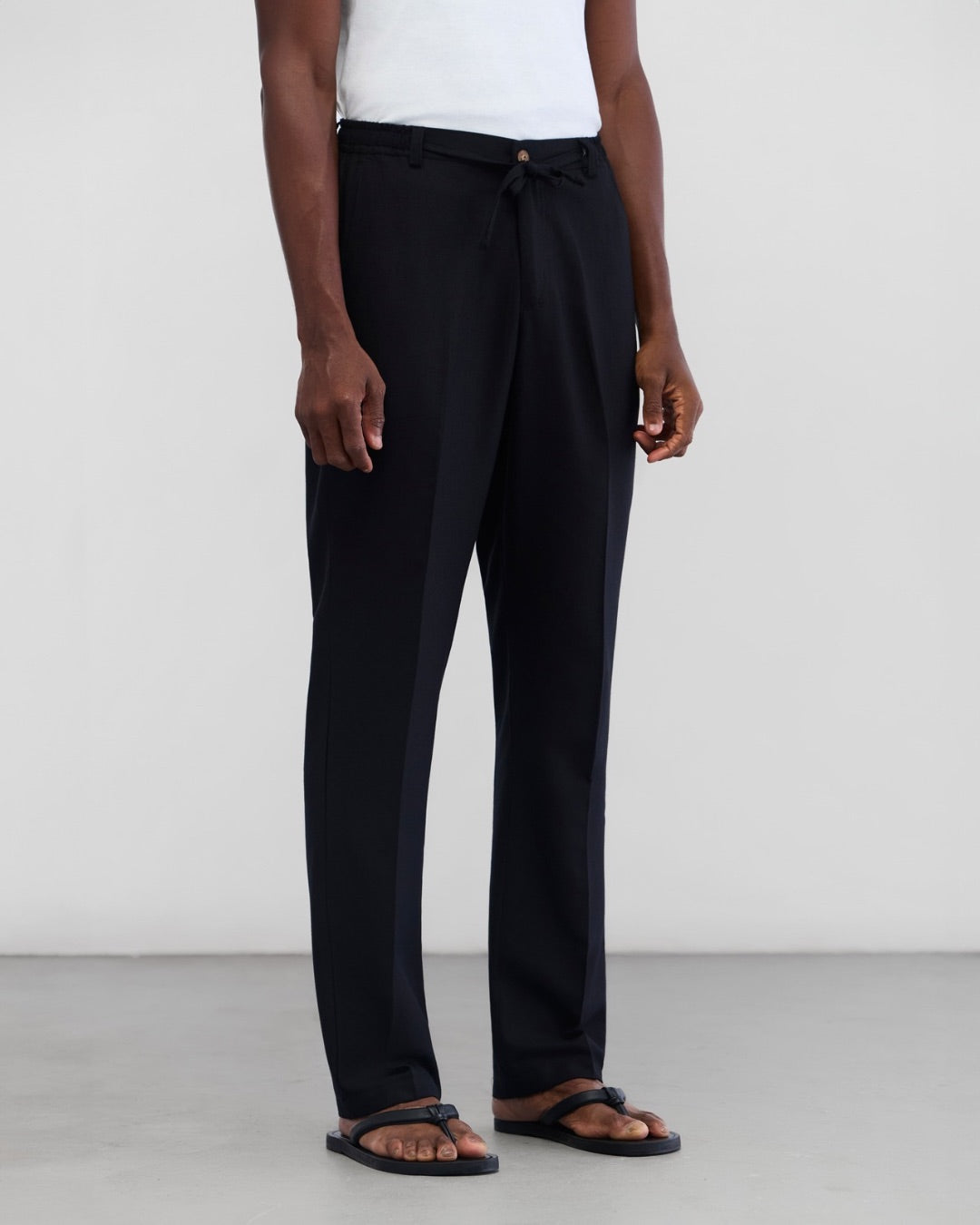Tetanura Straight pants — Black