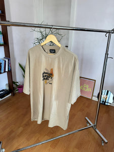 Beige Always hungry club print tee