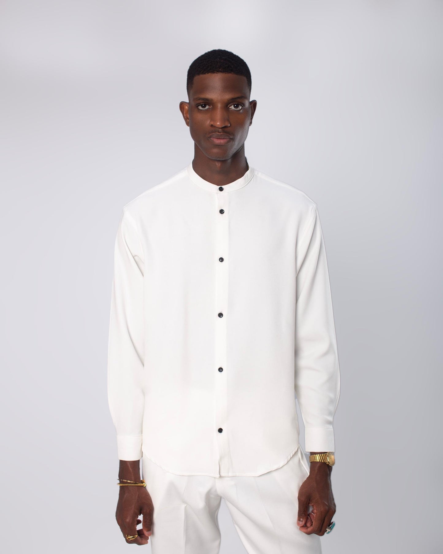 White band collar long sleeve shirt