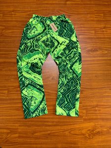 Green jungle print pant