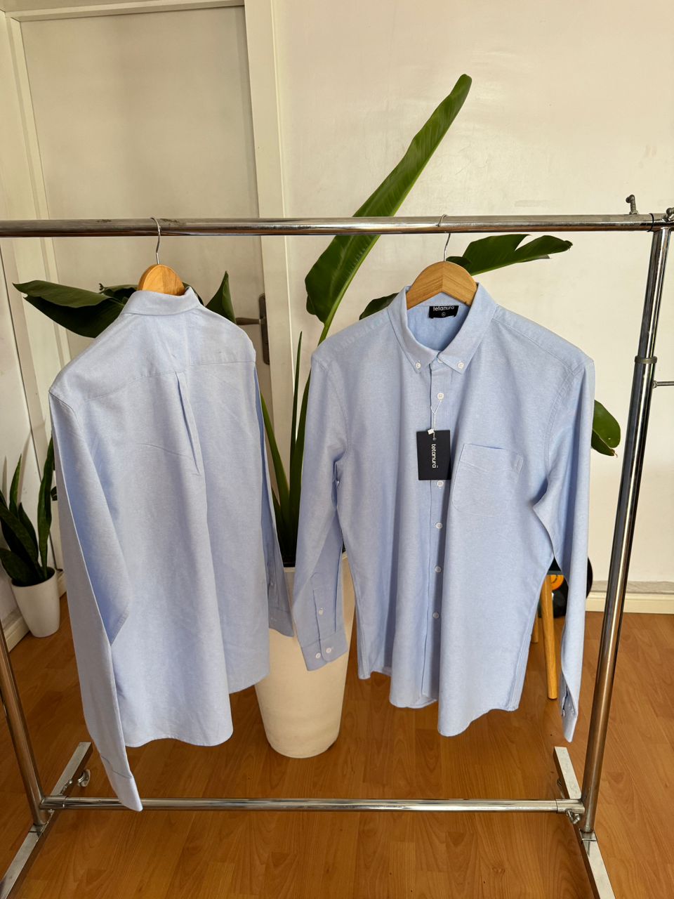 Blue classic collar linen shirt