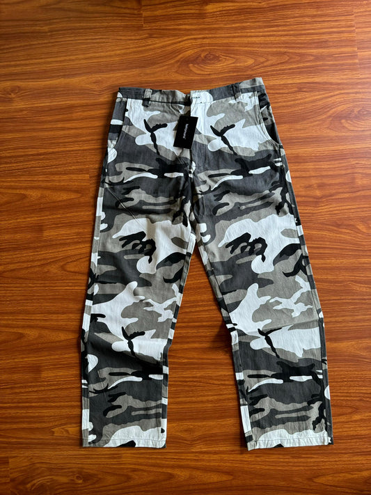 Camouflage print pant