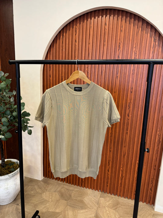 Round neck knit shirt (3 COLORS)