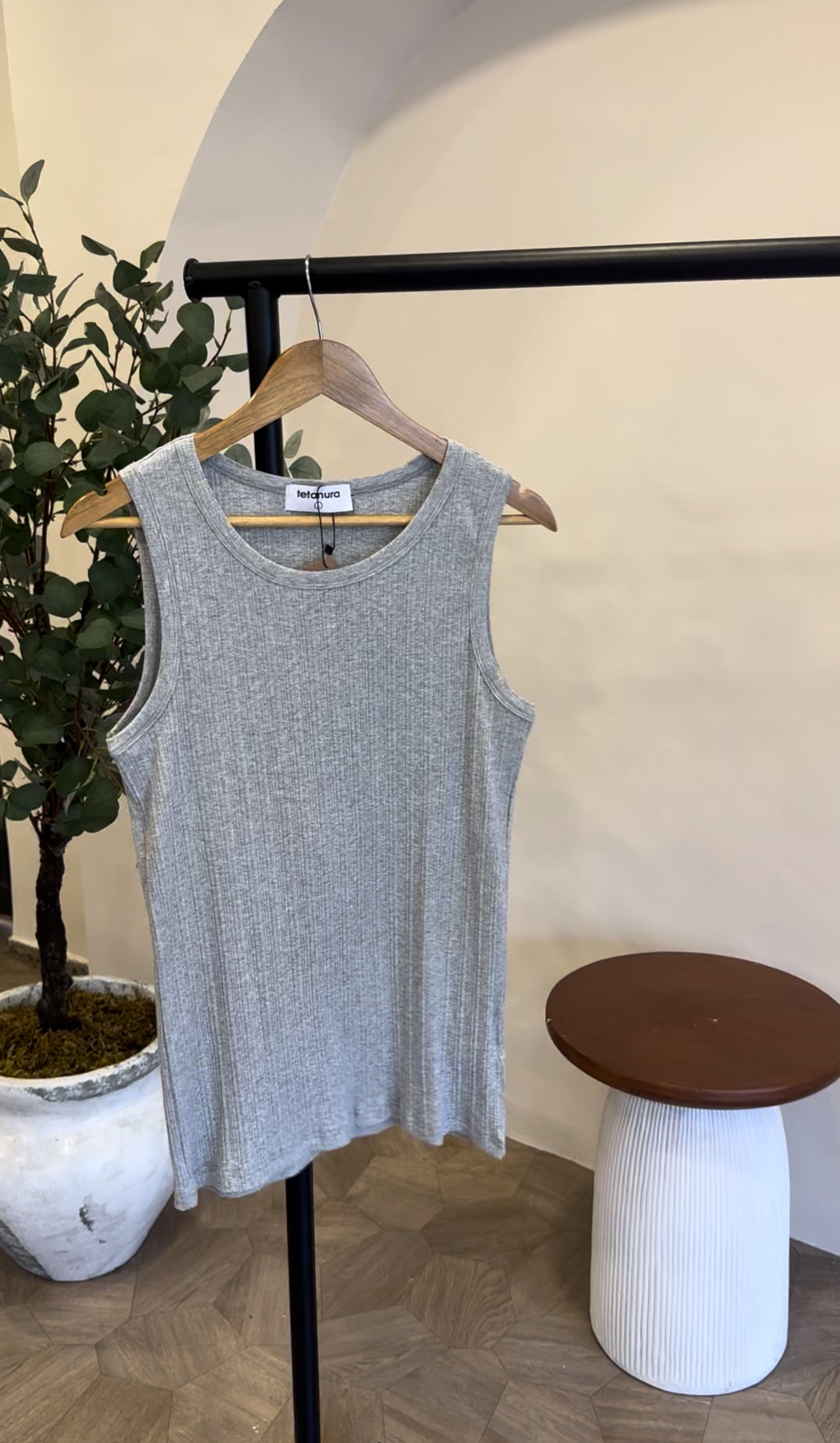 Armless shirt (3 COLORS)