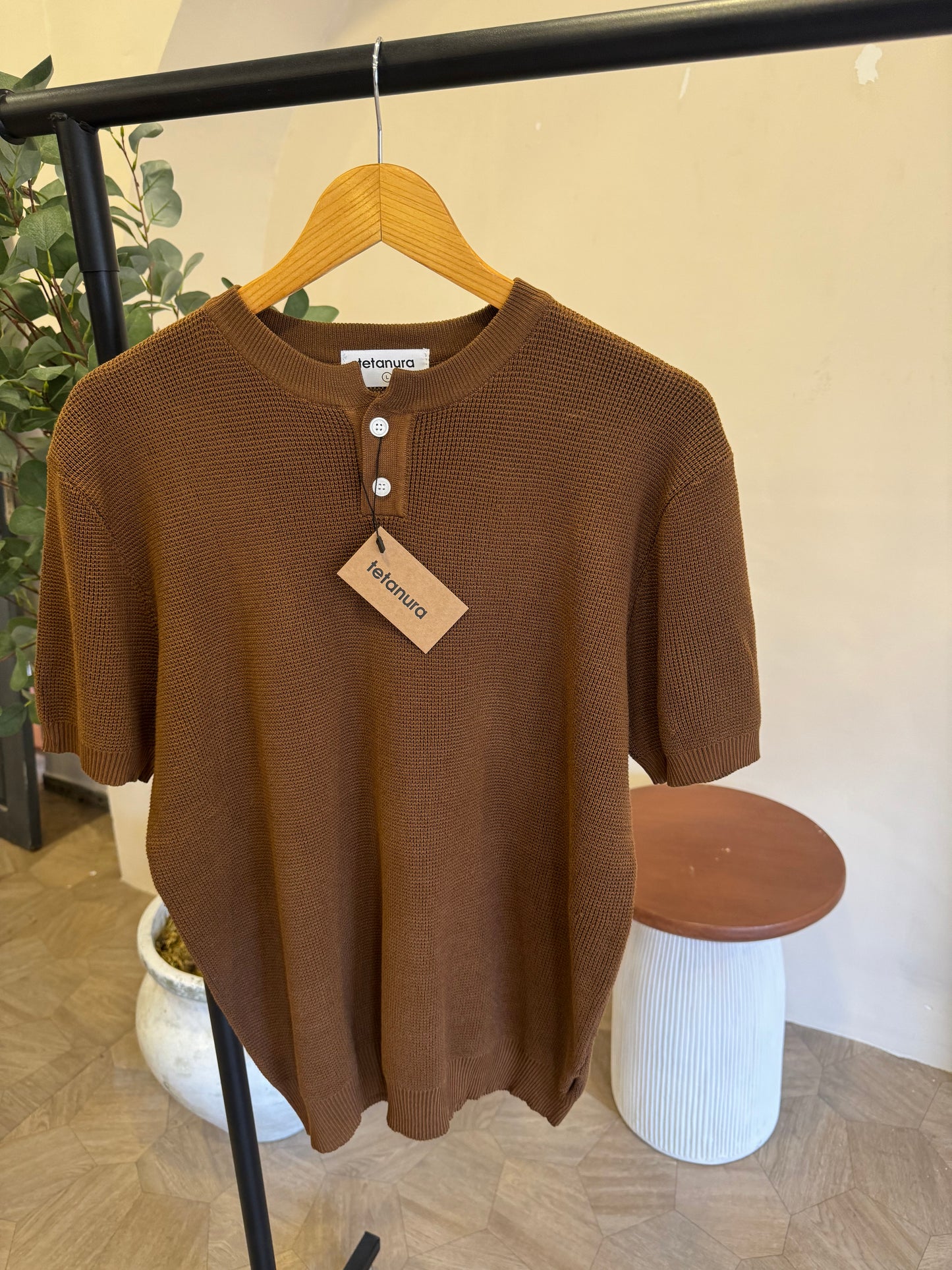 No collar knitwear