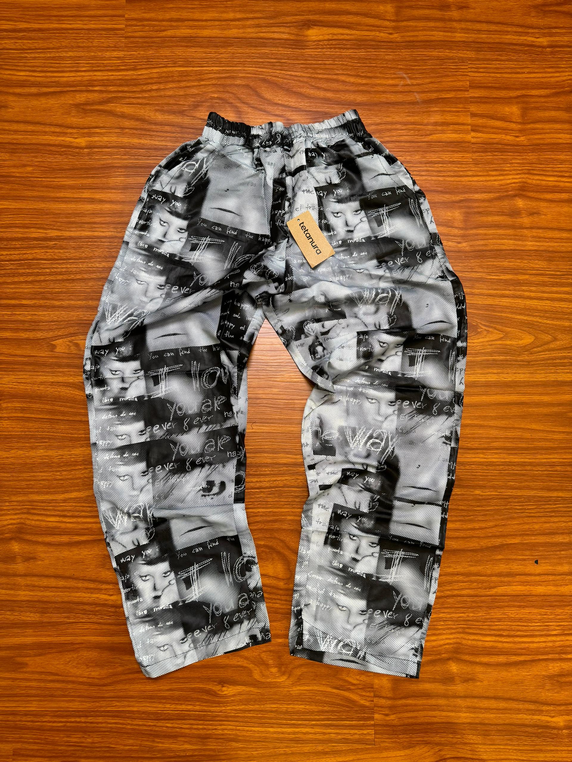 Black grey love film print pant